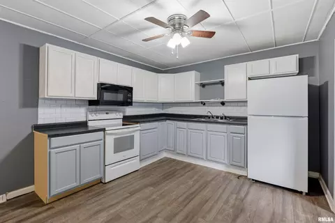 Other - 208 Pine St, Ewing, IL 62836 photo 3 of 6
