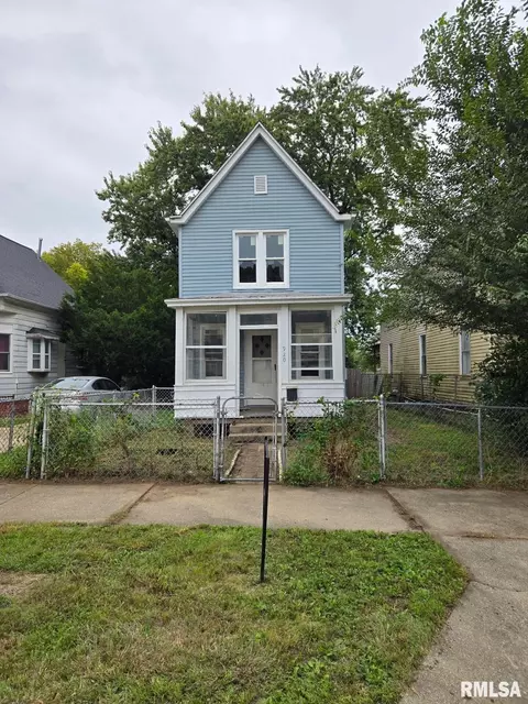 920 S Matthew St, Peoria, IL 61605