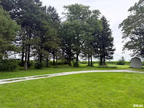 Exterior - 726 County Road 1200 E Rd, Eureka, IL 61530 photo 8 of 16