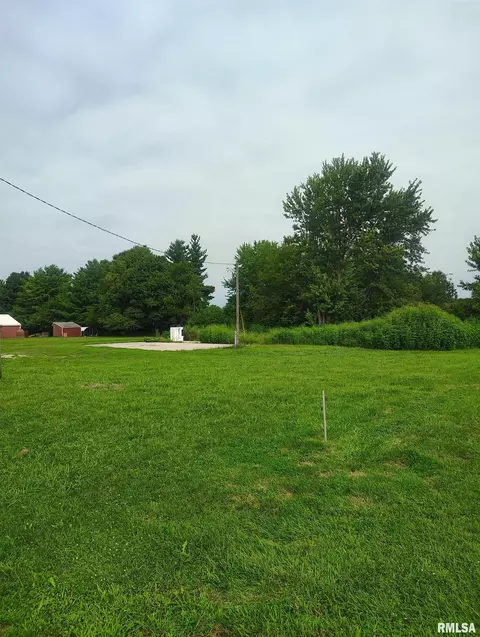 24196 E County Highway 27, Canton, IL 61520 photo 3