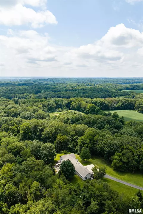 View/Area - 6610 W Tuscarora Rd, Mapleton, IL 61547 photo 3 of 12