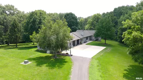 Exterior - 6610 W Tuscarora Rd, Mapleton, IL 61547 photo 15 of 15