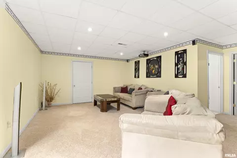 Other - 1125 E Myrtle St, Canton, IL 61520 photo 4 of 4