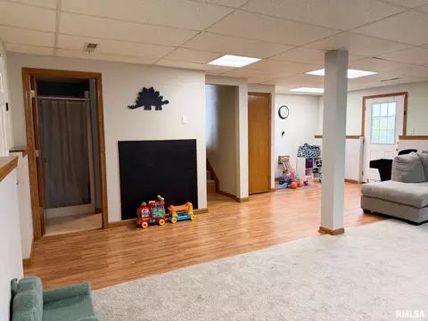 Other - 202 Elm Cir, Eureka, IL 61530 photo 6 of 12