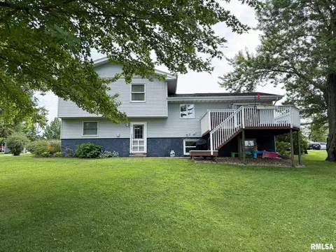 Other - 202 Elm Cir, Eureka, IL 61530 photo 1 of 12