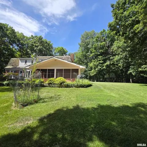 Exterior - 309 W Eagle Nest Rd, Dunlap, IL 61525 photo 8 of 21