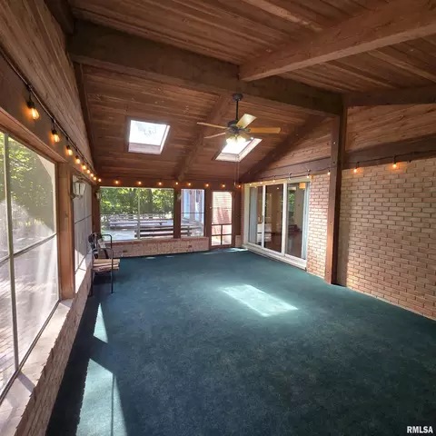 Exterior - 309 W Eagle Nest Rd, Dunlap, IL 61525 photo 3 of 21