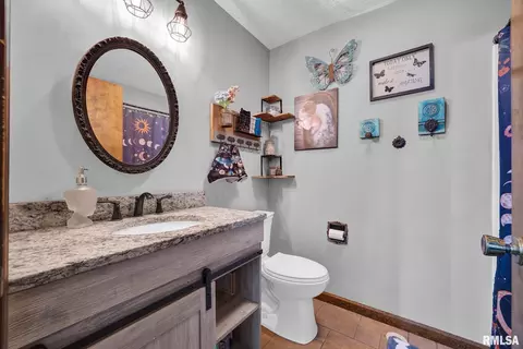 Bath - 800 E 8th St, Delavan, IL 61734 photo 1 of 5