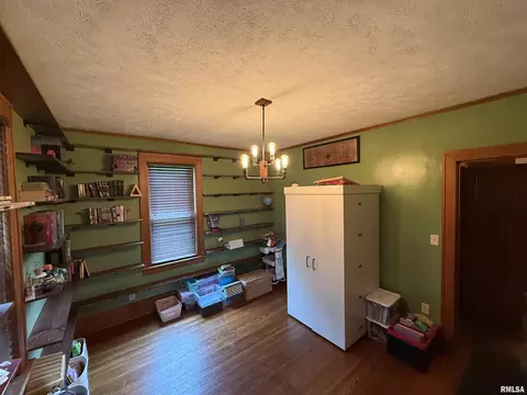 Bedroom - 518 N Main St, Eureka, IL 61530 photo 1 of 8