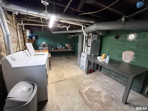 Other - 816 S Garfield St, Macomb, IL 61455 photo 6 of 12