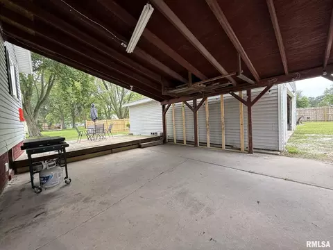Other - 816 S Garfield St, Macomb, IL 61455 photo 10 of 12