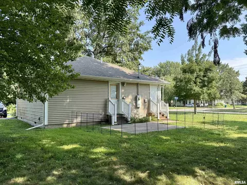 606 612 N Mcarthur St, Macomb, IL 61455 photo 9
