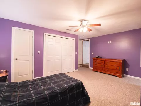 Bedroom - 912 Dennis Dr, Eureka, IL 61530 photo 12 of 14