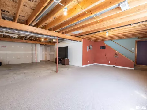 Other - 912 Dennis Dr, Eureka, IL 61530 photo 8 of 8