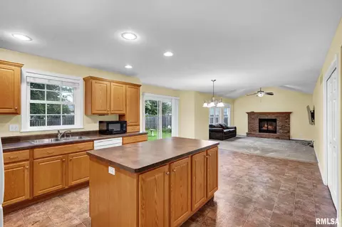 Other - 2311 W Marks Pl, Dunlap, IL 61525 photo 1 of 7