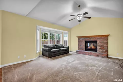 Living - 2311 W Marks Pl, Dunlap, IL 61525 photo 3 of 6