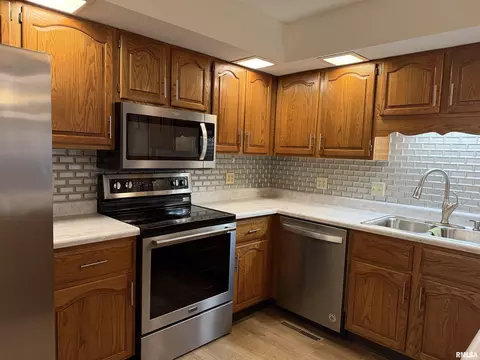 Kitchen - 2103 Maple Ave, Macomb, IL 61455 photo 2 of 3
