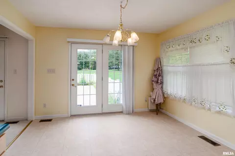 Other - 14 Timbercreek Dr, Herrin, IL 62948 photo 3 of 7