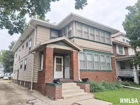1115-1117 N Elmwood Ave, Peoria, IL 61604