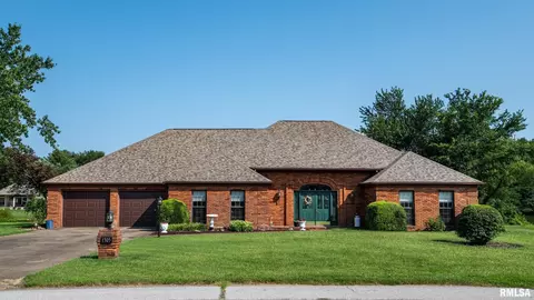 Exterior - 1705 Caesar Ln, Marion, IL 62959 photo 2 of 9