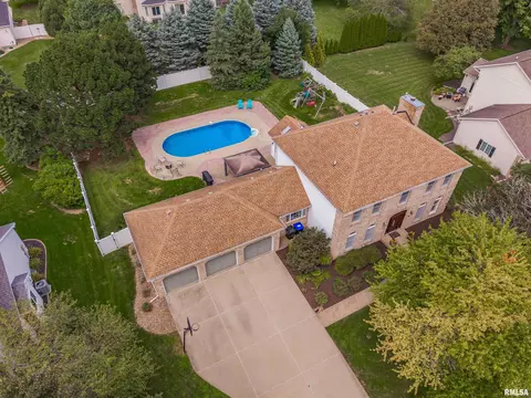 View/Area - 3206 Leafy Ln, Bloomington, IL 61704 photo 6 of 7