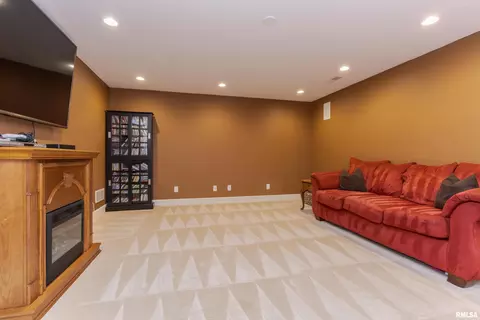 Other - 3206 Leafy Ln, Bloomington, IL 61704 photo 15 of 20
