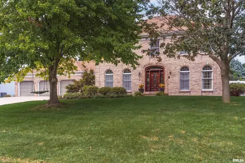 Exterior - 3206 Leafy Ln, Bloomington, IL 61704 photo 10 of 15