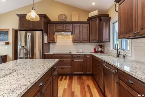 Kitchen - 3206 Leafy Ln, Bloomington, IL 61704 photo 1 of 7
