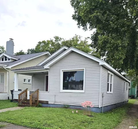 413 Haines Ave, Pekin, IL 61554