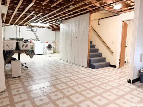 Other - 126 Penny Ln, Macomb, IL 61455 photo 9 of 16
