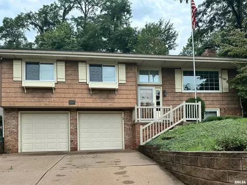 4211 N Harvard Ave, Peoria, IL 61614