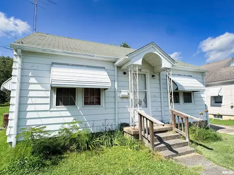 115 George St, Anna, IL 62906