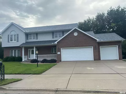 2306 W Brooklyn Pl, Dunlap, IL 61525