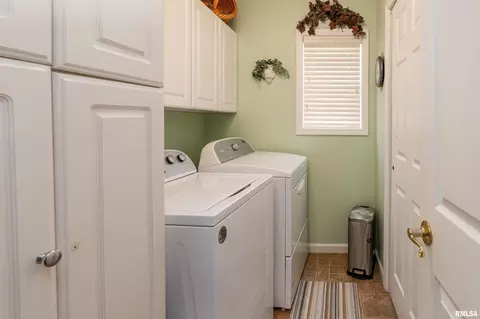 Other - 3212 Cherokee Dr, Marion, IL 62959 photo 3 of 3
