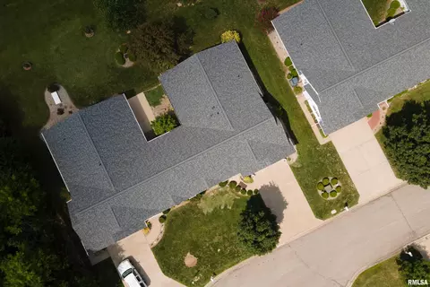 View/Area - 3212 Cherokee Dr, Marion, IL 62959 photo 6 of 6