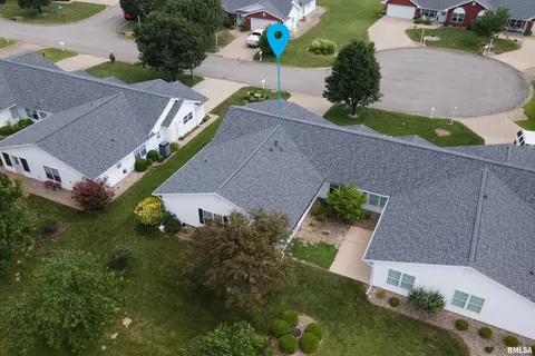 View/Area - 3212 Cherokee Dr, Marion, IL 62959 photo 5 of 6
