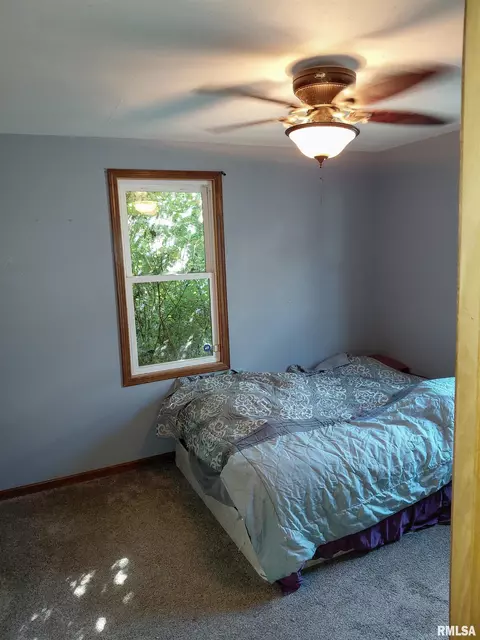 Bedroom - 505 Baxter Ct, Canton, IL 61520 photo 1 of 1