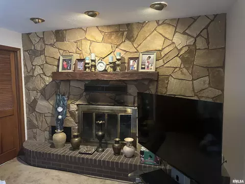 1208 Roberta Dr, Murphysboro, IL 62966 photo 10