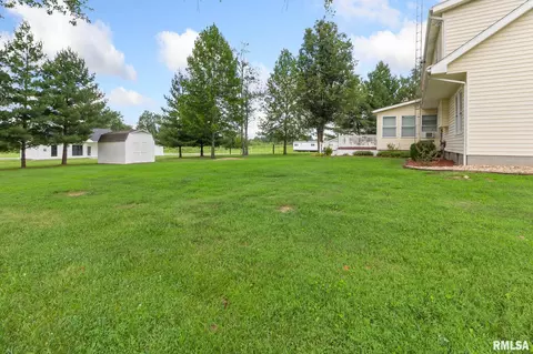 Exterior - 12797 Route 37 Rte, Marion, IL 62959 photo 8 of 9