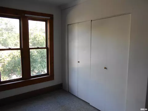 Bedroom - 309 E Franklin St, Macomb, IL 61455 photo 4 of 4