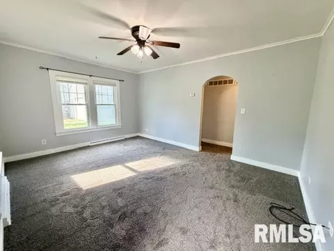 Living - 508 N Callender St, Eureka, IL 61530 photo 1 of 3
