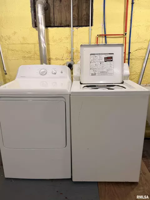 Other - 508 N Callender St, Eureka, IL 61530 photo 9 of 12