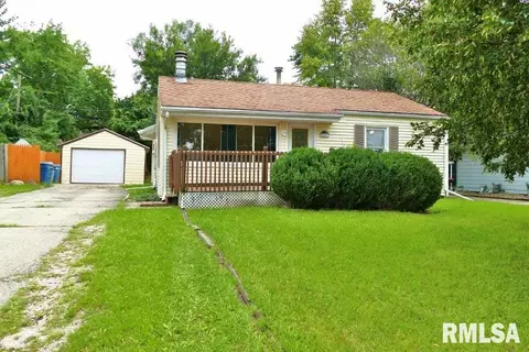 2221 W Cindy Ln, Peoria, IL 61614
