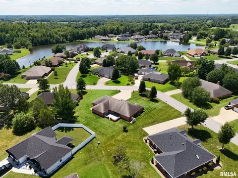View/Area - 1603 S Eugene Ln, Marion, IL 62959 photo 1 of 7