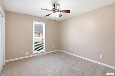 Bedroom - 1603 S Eugene Ln, Marion, IL 62959 photo 5 of 7