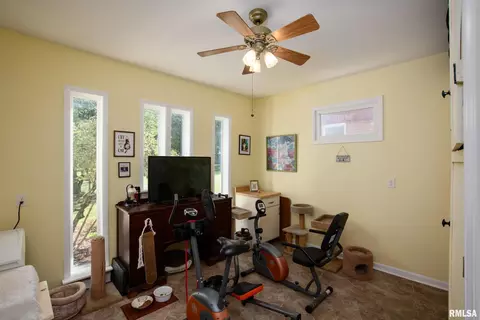 Other - 1903 Suzanne Dr, Marion, IL 62959 photo 5 of 8