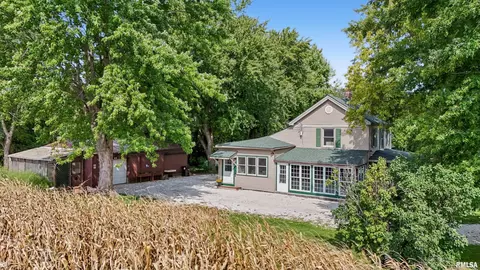 Exterior - 383 State Route 40, Edelstein, IL 61526 photo 9 of 10