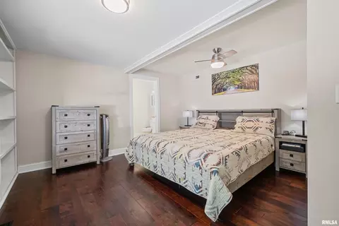Bedroom - 383 State Route 40, Edelstein, IL 61526 photo 1 of 7
