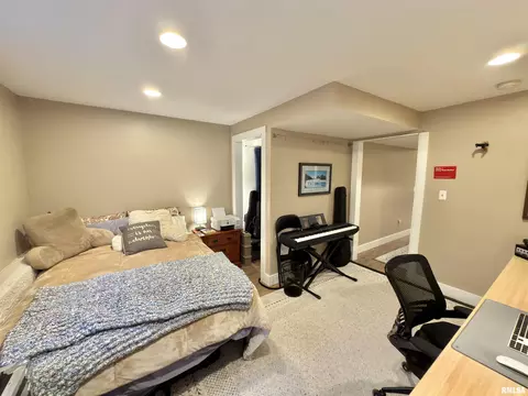 Bedroom - 1400 Jadens Way, Washington, IL 61571 photo 7 of 8