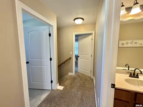 Entry Way - 1400 Jadens Way, Washington, IL 61571 photo 4 of 6